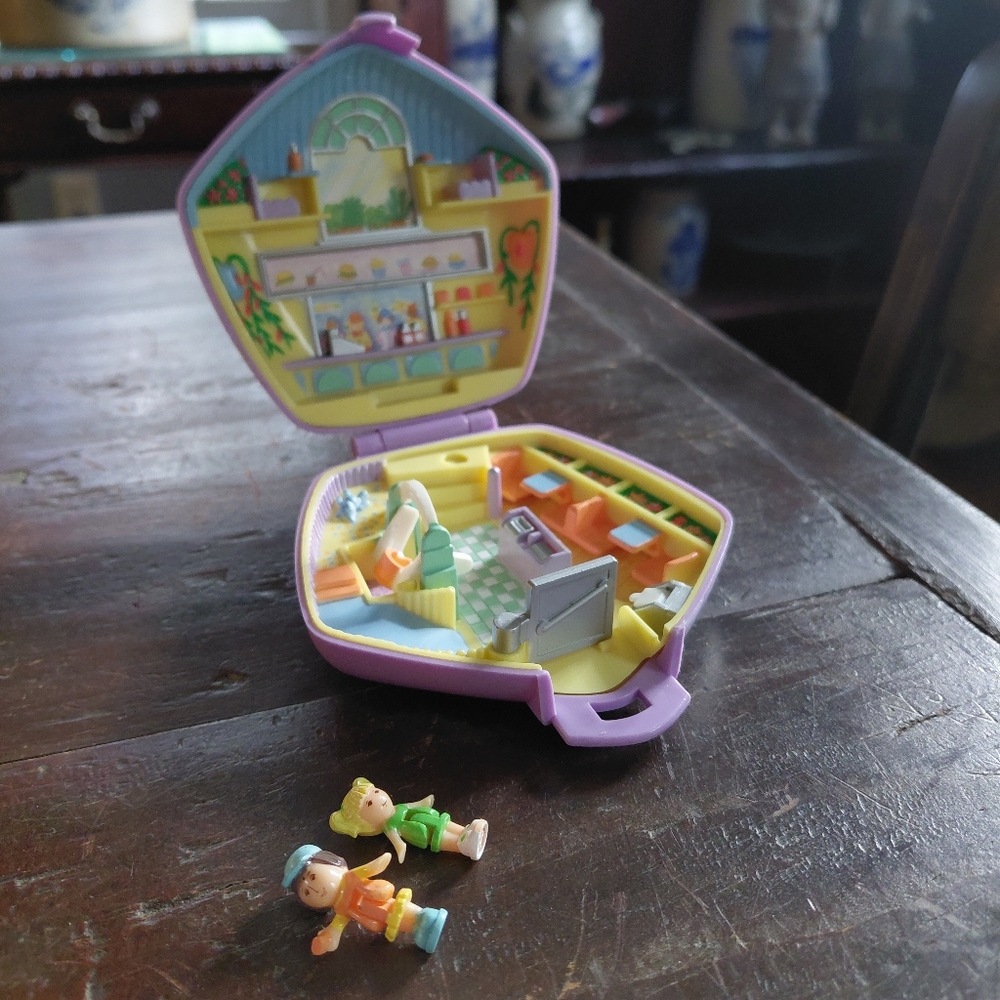 Vintage 90s Polly Pocket purple compact & dolls Blue Bird toys stamped 1992